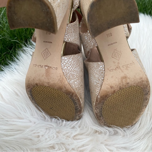 Donald Pliner Anette Metallic Slingback Buckle Block Heel 8 - Picture 8 of 11